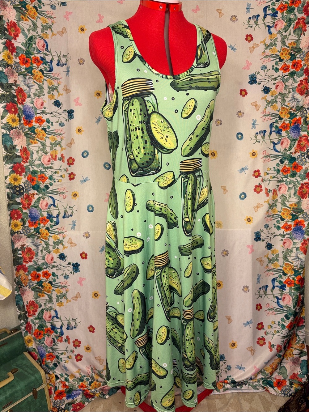 OMG, it is a Sleeveless Green Pickle-Print Midi Dress w/ Pockets!!!